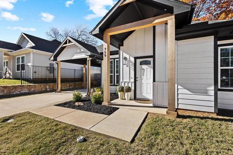 759 N Eddy Avenue Denison TX 75020