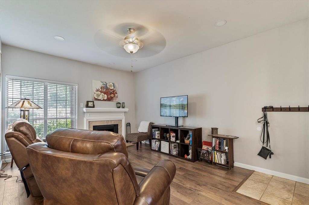 8601 Park Lane 323