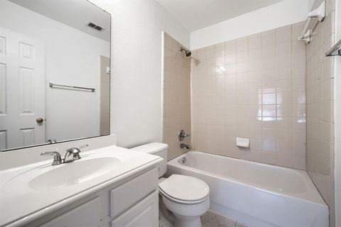 Tiny photo for 812 Brookwater Drive, McKinney, TX 75071 (MLS # 21101572)