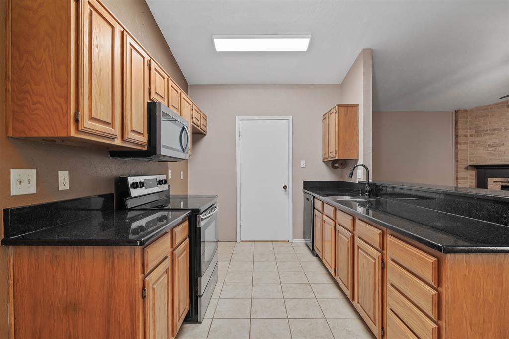 Heritage Manor Rev Rep - Residential Lease