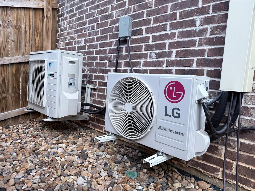 Cambridge Village - Residential