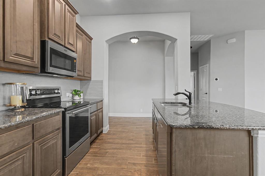 Live Oak Crk - Residential