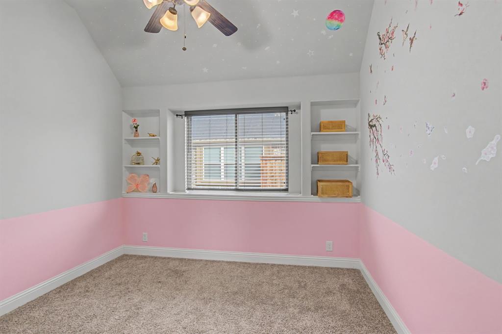 Live Oak Crk - Residential