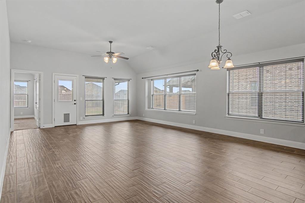 Live Oak Crk - Residential