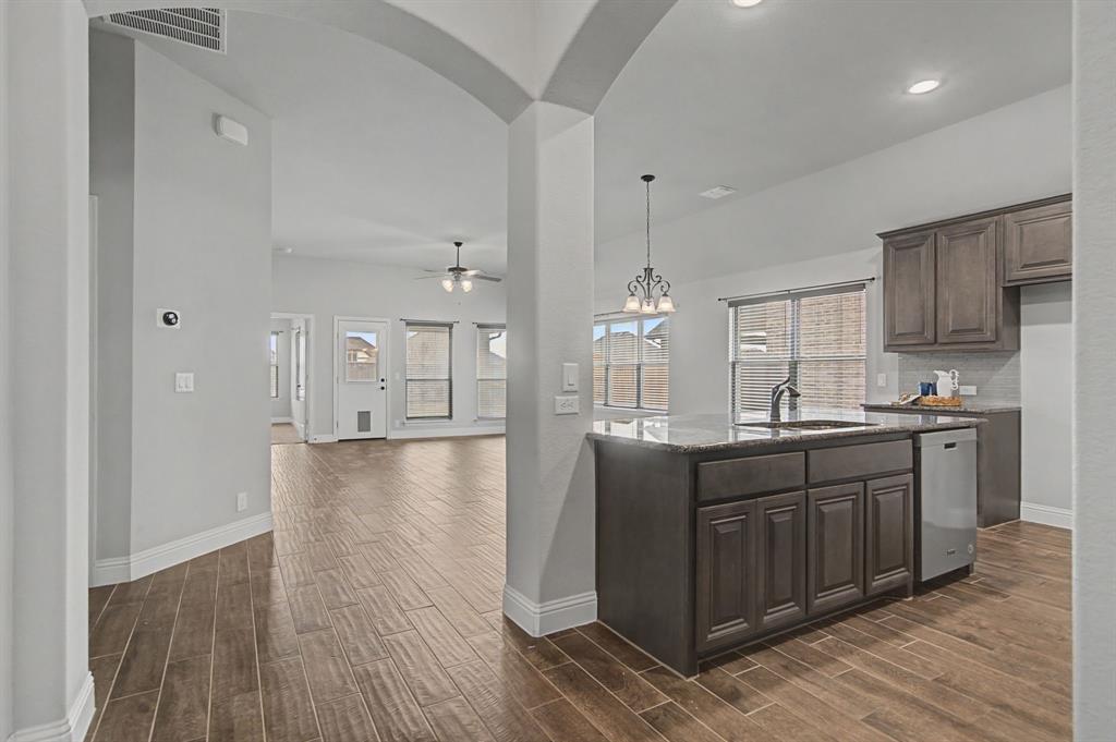 Live Oak Crk - Residential