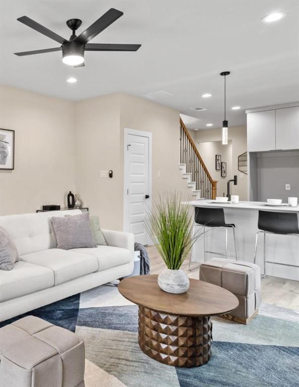 13723 & 13725 Biggs Street