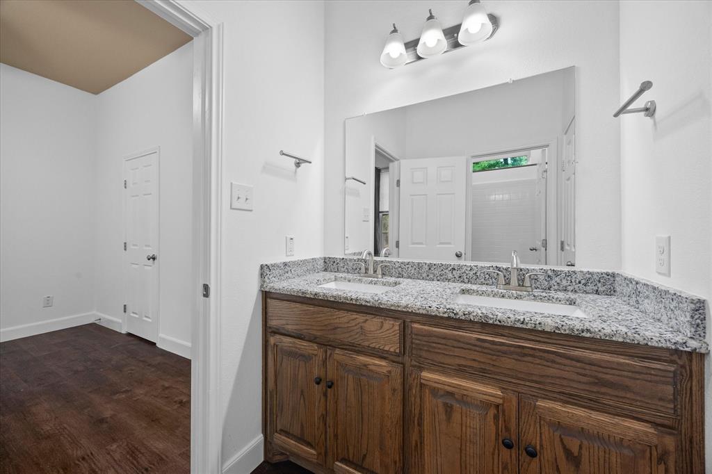 Fox Point Circle Sec 4 - Residential