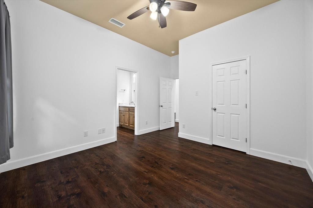 Fox Point Circle Sec 4 - Residential