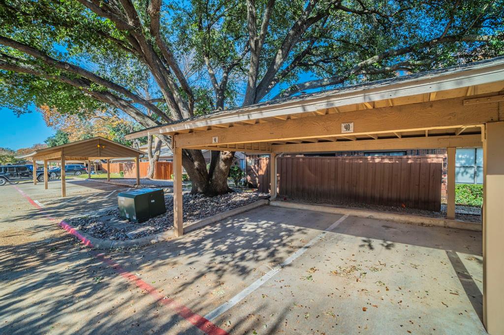 Cedar Creek Twnhms - Residential Lease