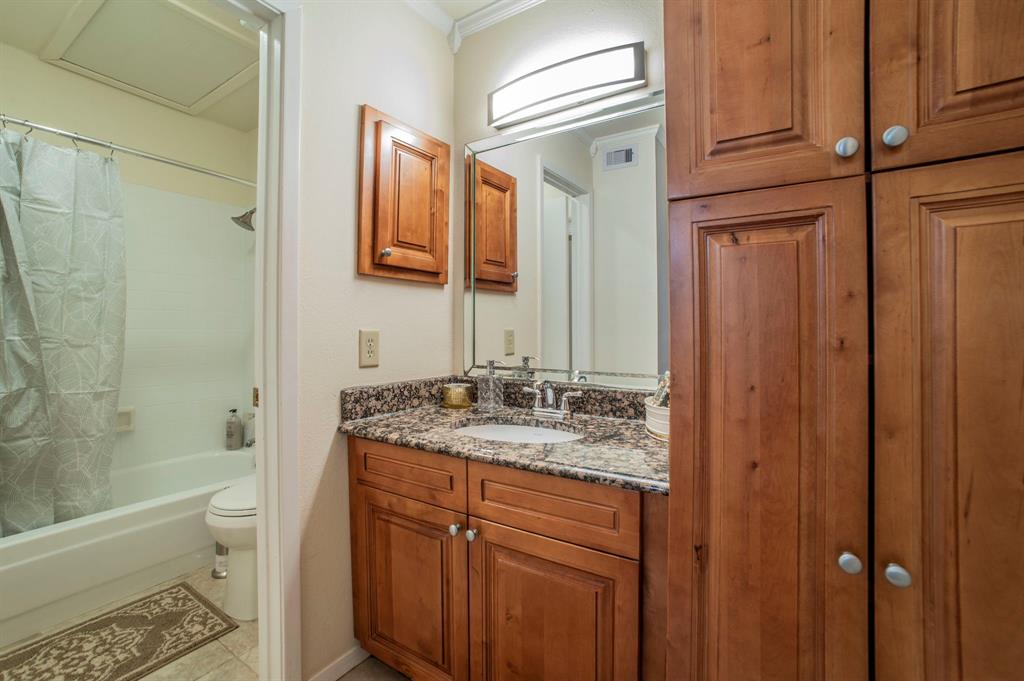 Cedar Creek Twnhms - Residential Lease