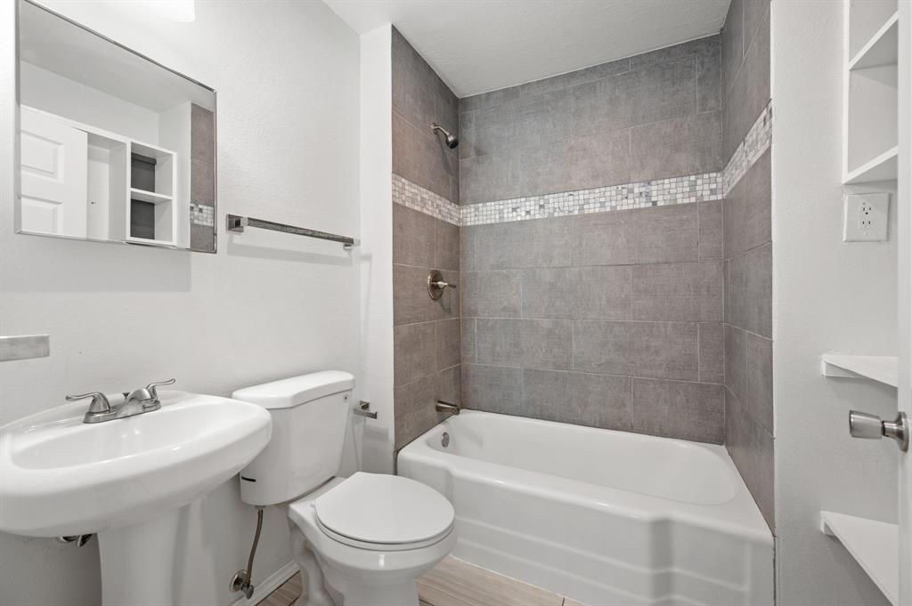 Chamberlain Arlington Heights 2nd - Residential