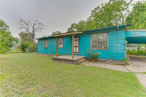 104 Griffin Street Waxahachie TX 75165