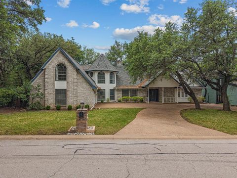 Photo of 8809 Random Road, Fort Worth, TX 76179 (MLS # 21237124)