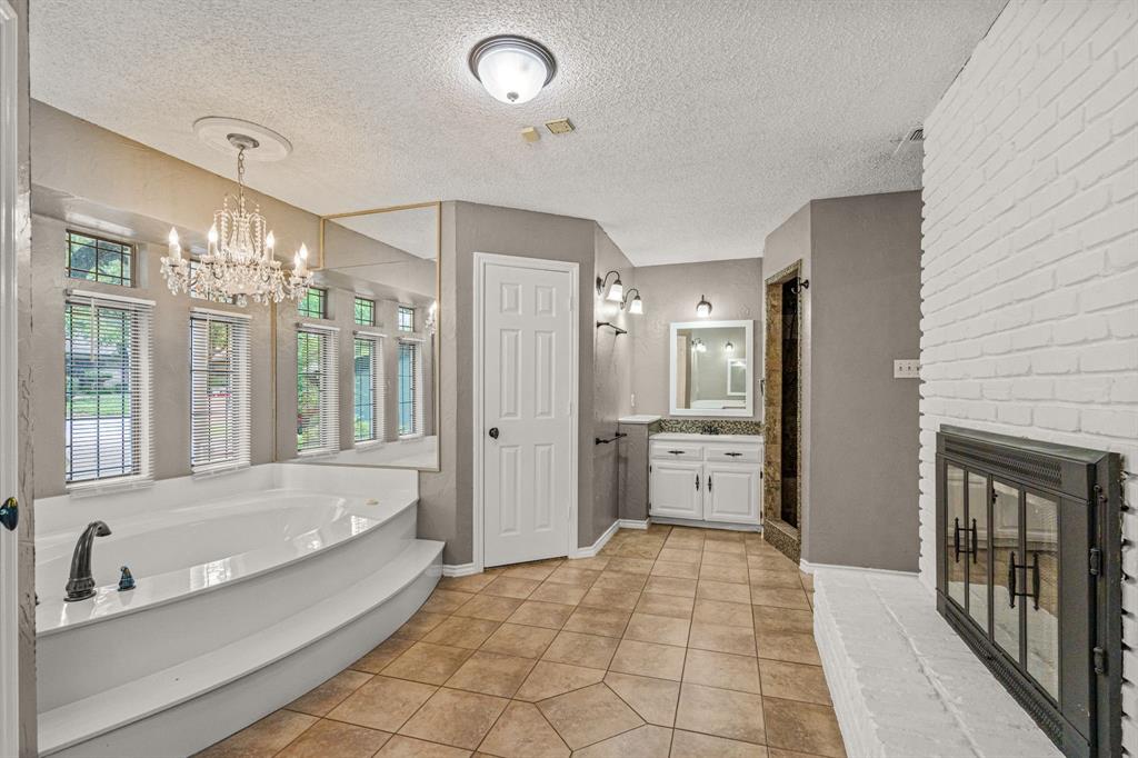 Lake Country Estates Add - Residential