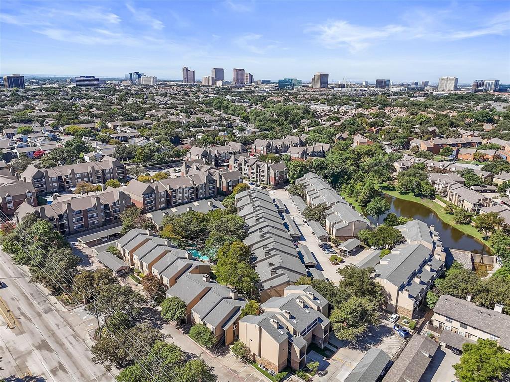 Preston On Creek Condos - Residential