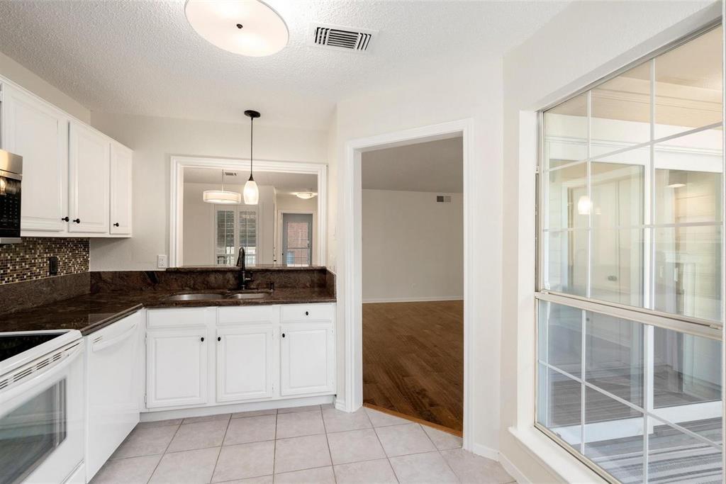 Preston On Creek Condos - Residential