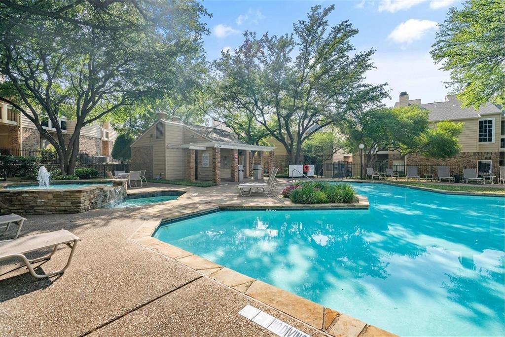 Preston On Creek Condos - Residential