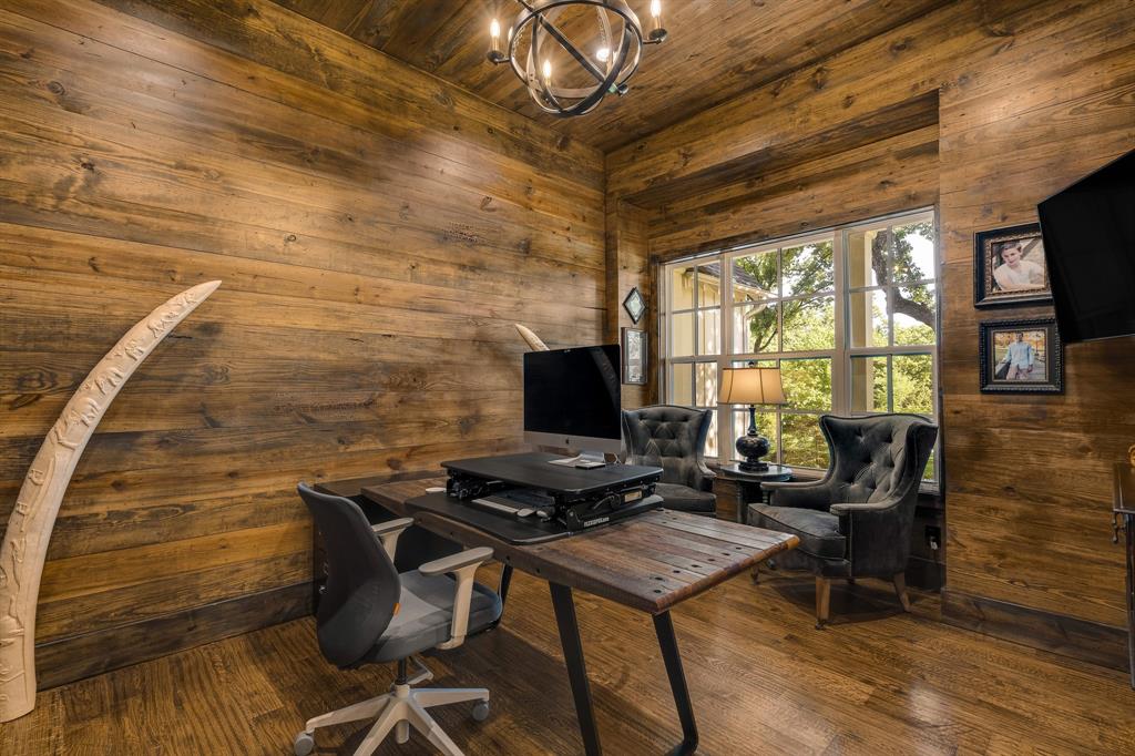 Country Club Estates 1 - Residential