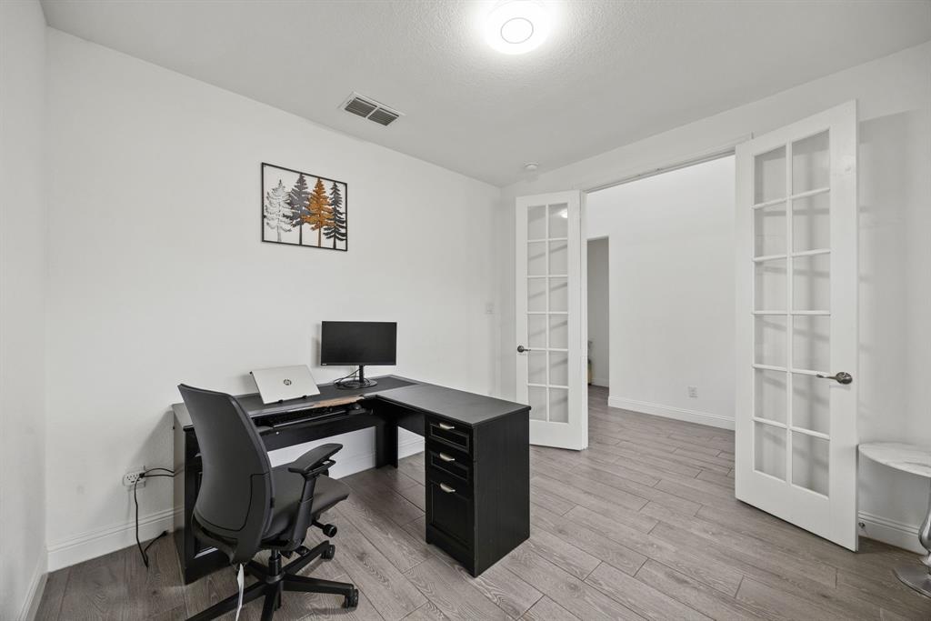 10736 Smoky Oak Trail