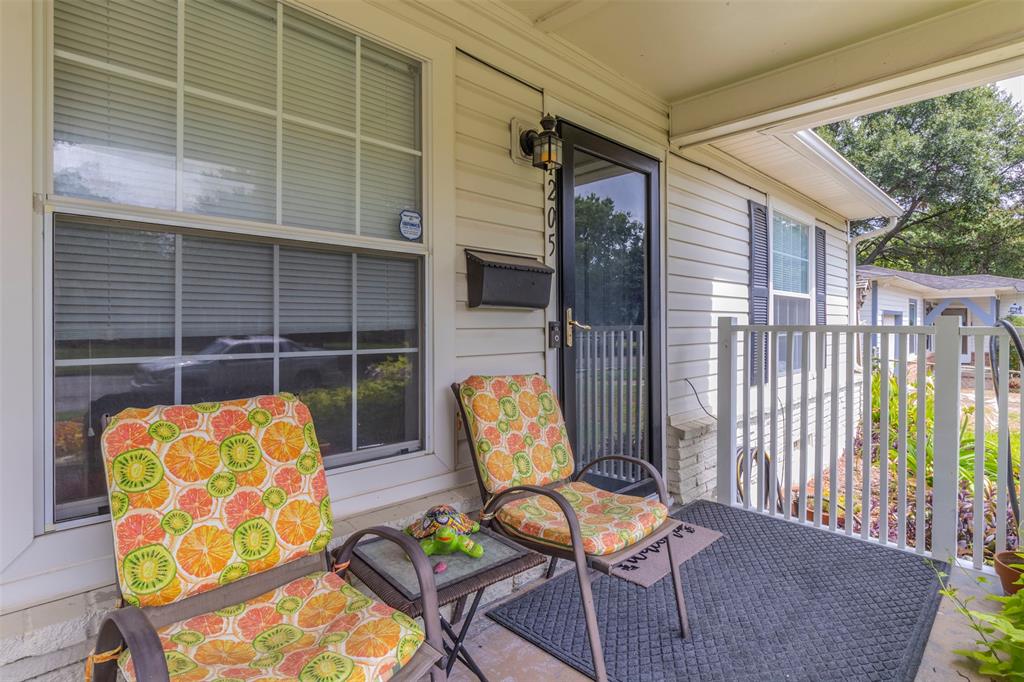 1205 Marshalldale Drive