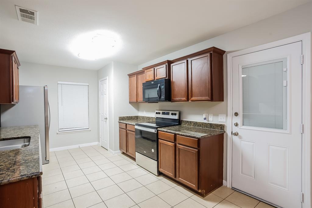 Woodland Creek Ph II - Residential Lease