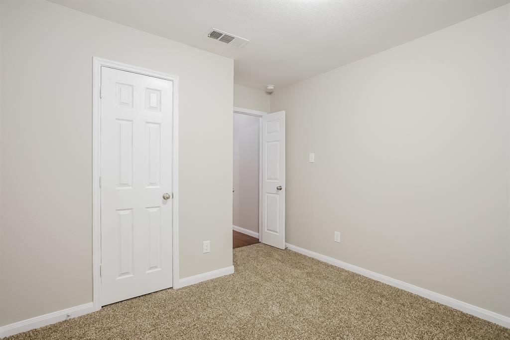 Woodland Creek Ph II - Residential Lease