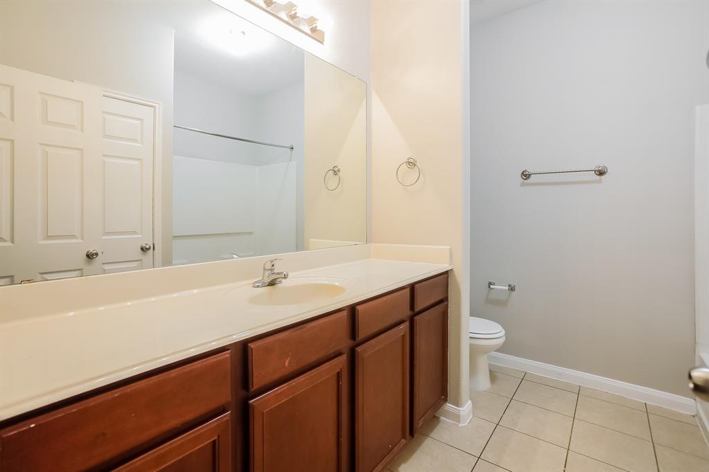 Woodland Creek Ph II - Residential Lease