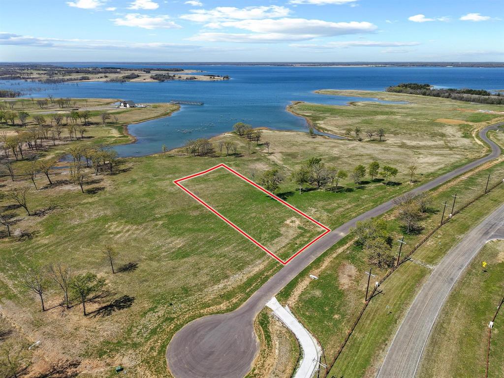 237 Lakeshore Terrace