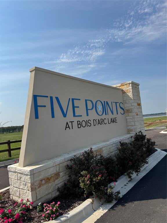 237 Lakeshore Terrace