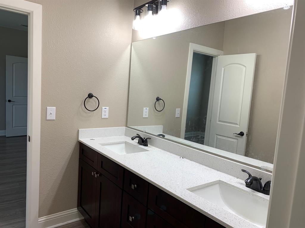 Wylie Lake Twnhms Add - Residential Lease