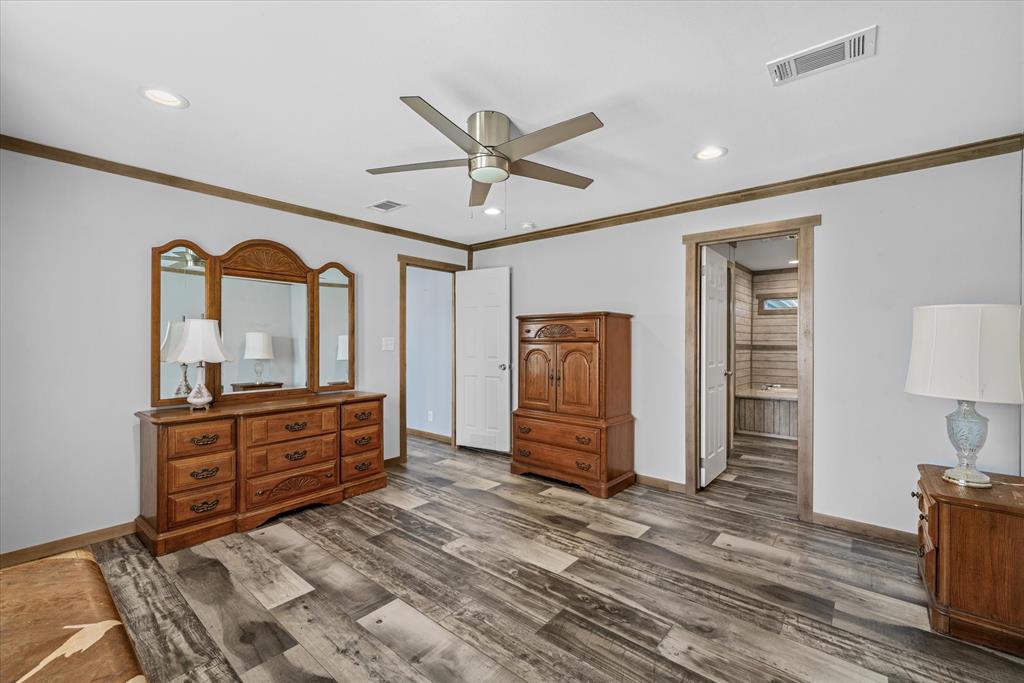 M NEAL - Residential Lease