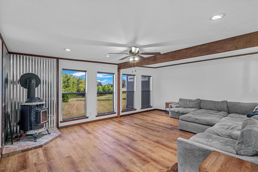 M NEAL - Residential Lease