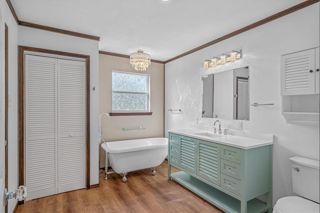 M NEAL - Residential Lease