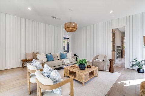 Tiny photo for 9233 E Lake Highlands Drive, Dallas, TX 75218 (MLS # 21166627)