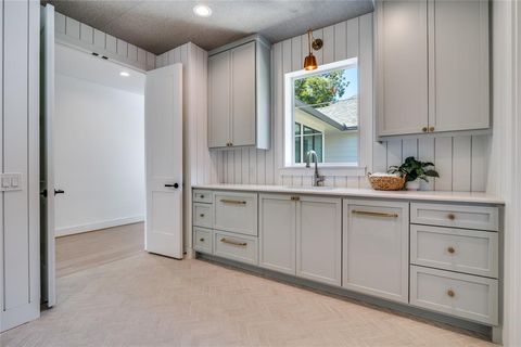 Tiny photo for 9233 E Lake Highlands Drive, Dallas, TX 75218 (MLS # 21166627)