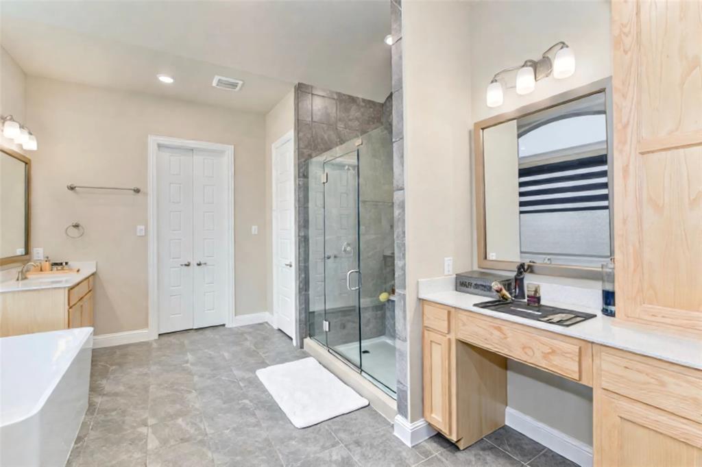 Forest Hills - Residential