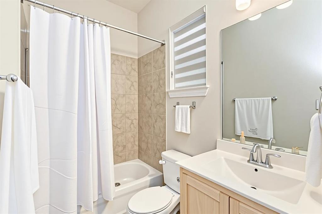 Forest Hills - Residential