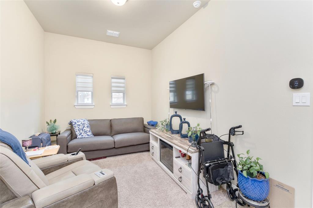 Forest Hills - Residential