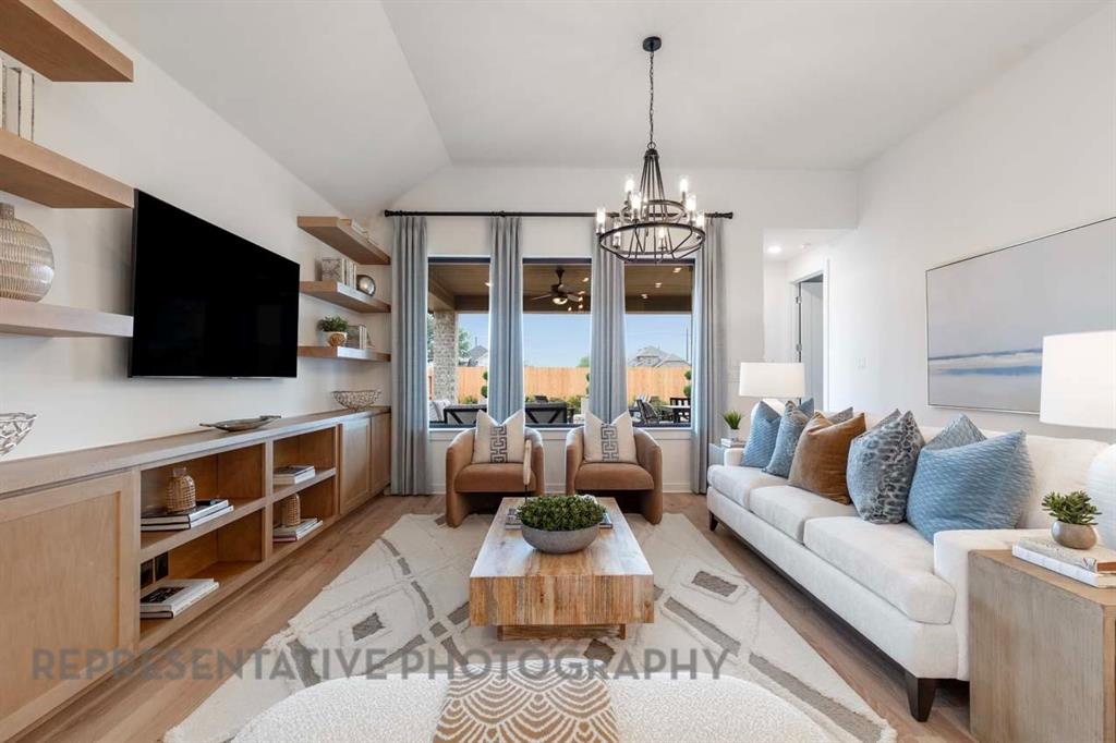 11729 Treehouse Trail