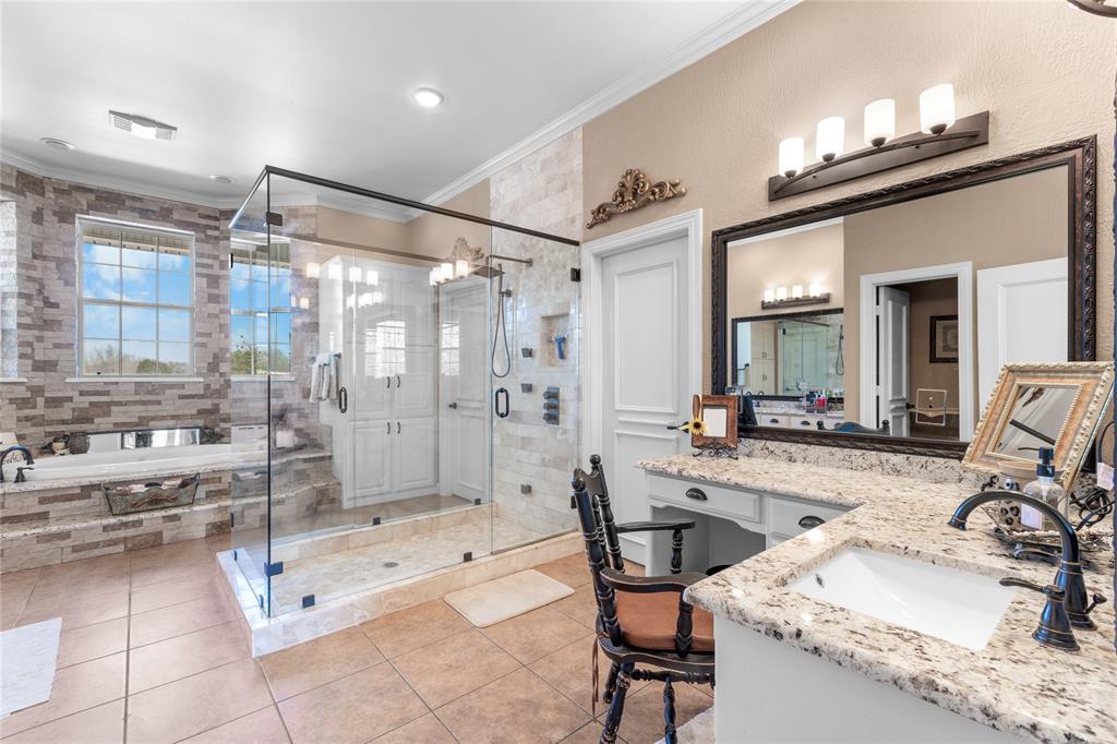 ACRES: 6.902 ABST: 761 SUR: WM SHERMAN - Residential