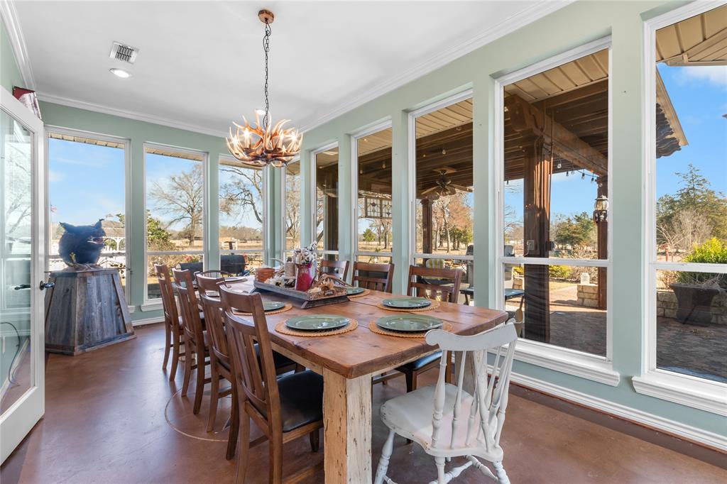 ACRES: 6.902 ABST: 761 SUR: WM SHERMAN - Residential