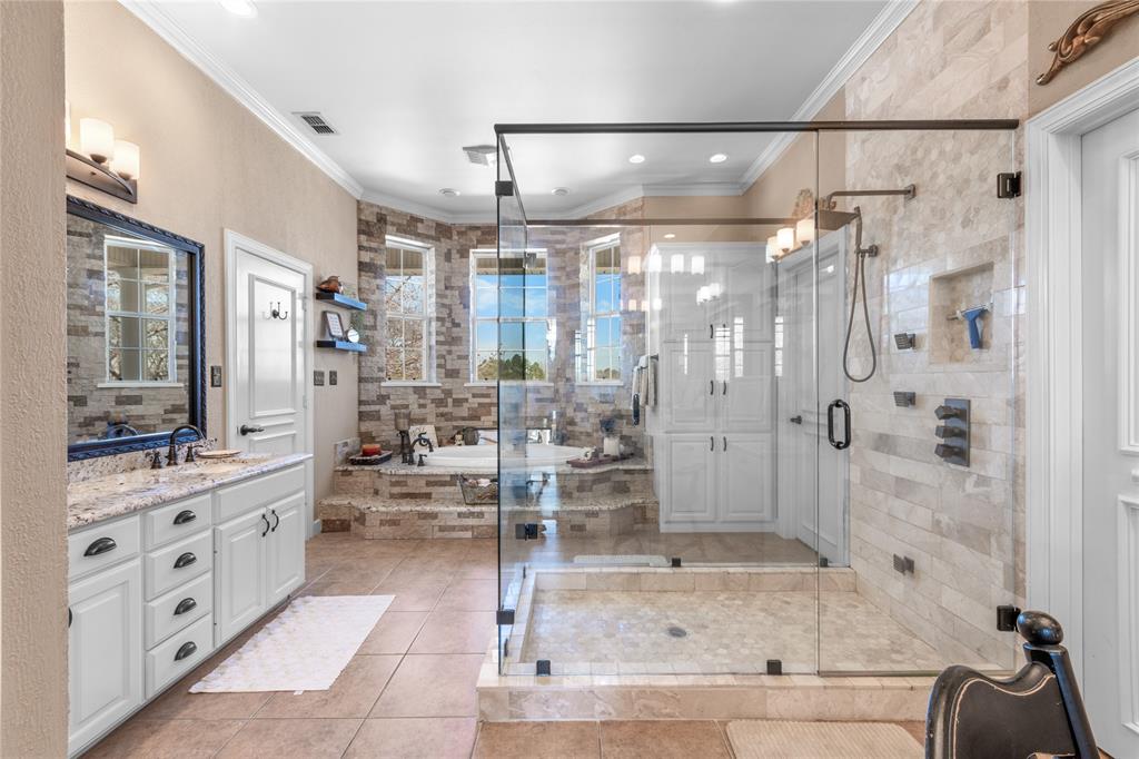 ACRES: 6.902 ABST: 761 SUR: WM SHERMAN - Residential