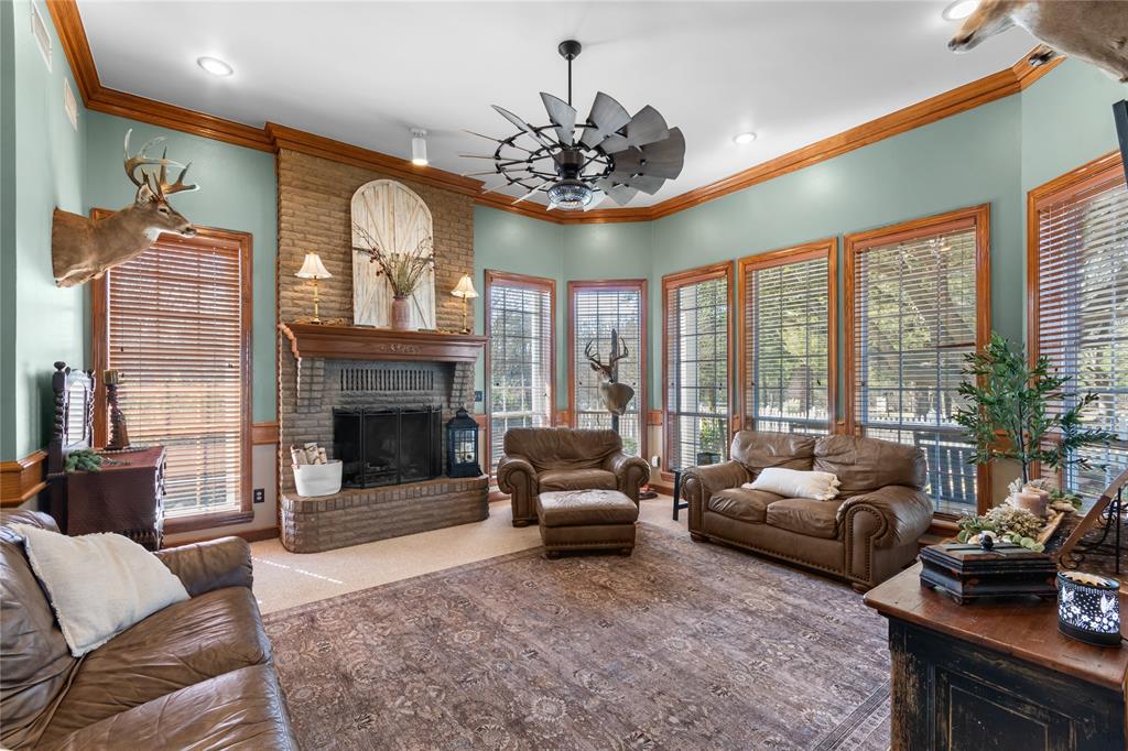 ACRES: 6.902 ABST: 761 SUR: WM SHERMAN - Residential