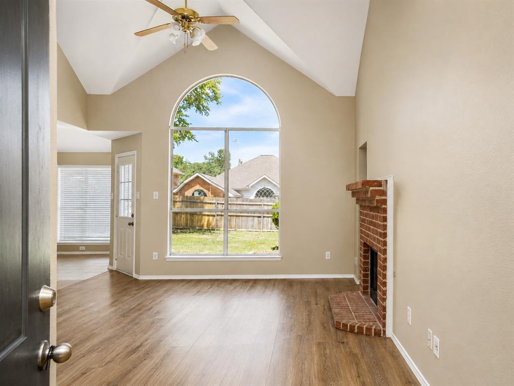 Photo of 4749 N Cascades Street, Fort Worth, TX 76137 (MLS # 21350559)