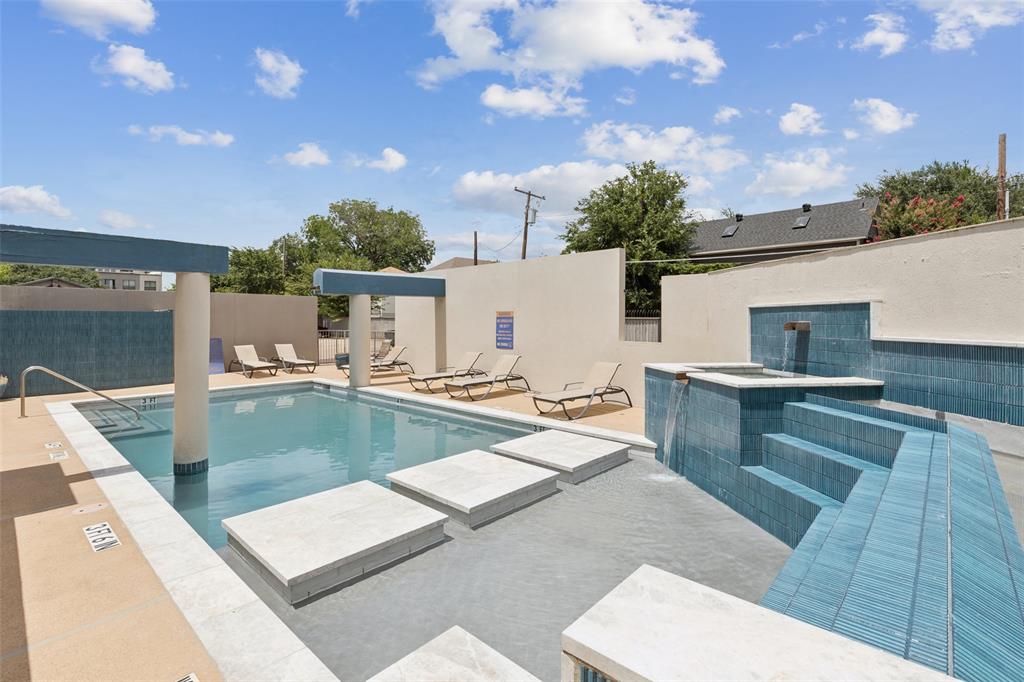 4414 Cedar Springs Road 206