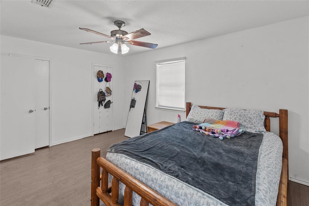 Oak Knoll Add Sec 01 - Residential