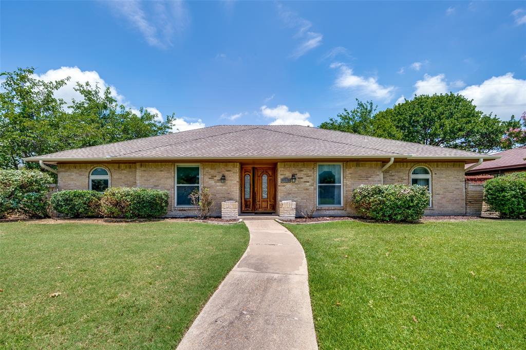 1001 Hillsdale Drive