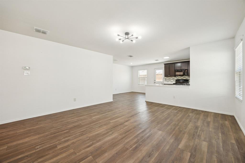 Sendera Ranch East-Ph 16 - Residential Lease