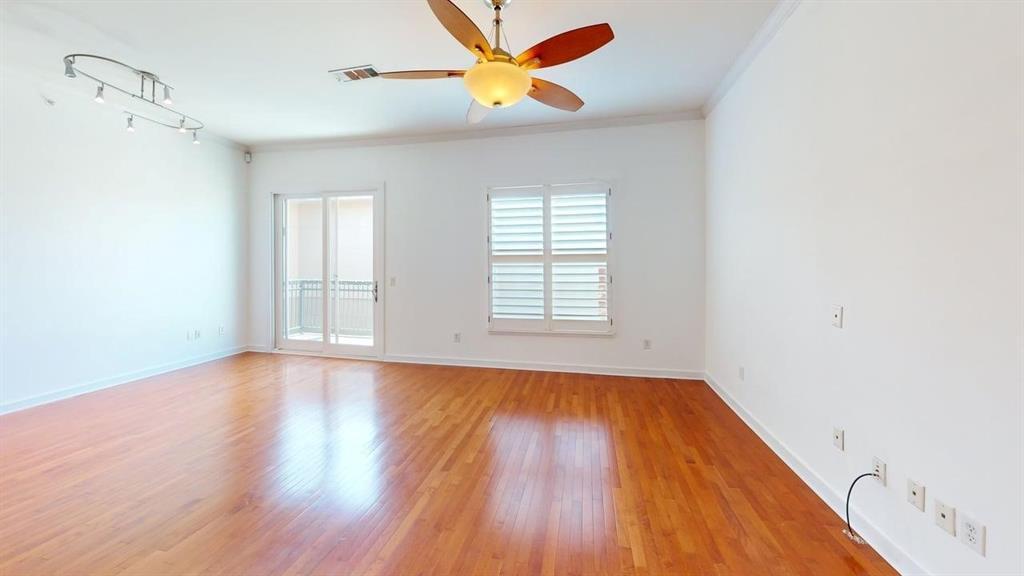 2950 Mckinney Avenue 424
