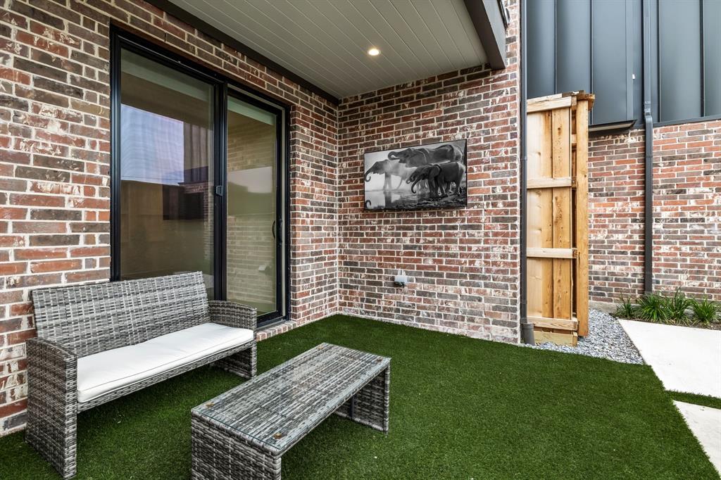 Mecca Place PH 1 - Residential